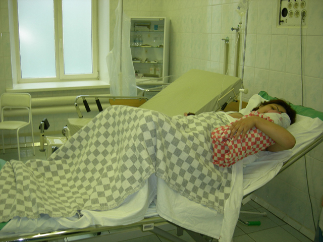 В палате с новорожденным